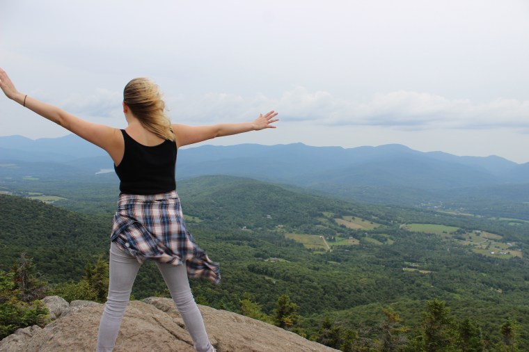 Stowe Pinnacle Trail, Stowe, Vermont, hiking, mountain hiking, mountains, The Adirondack Mountains, Adirondack, New York, Green Mountain State, outdoors, summer activities, summer hikes, Lake Champlain